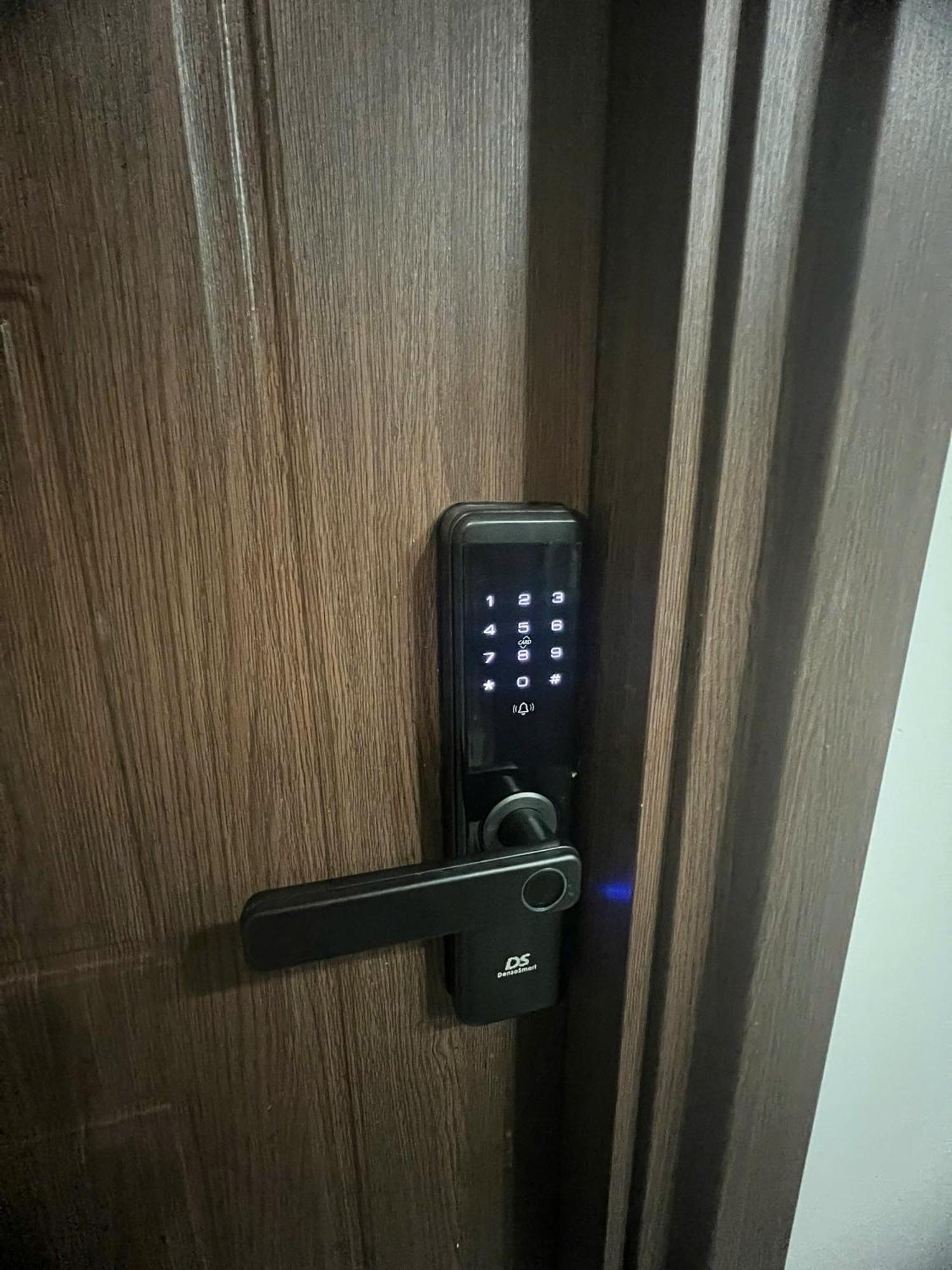 Căn hộ Anna Premier 2 *